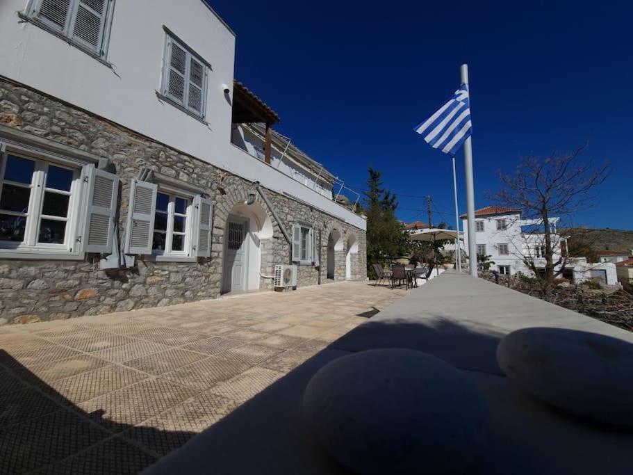 Smaragdas Paradise Hydra  Exterior photo